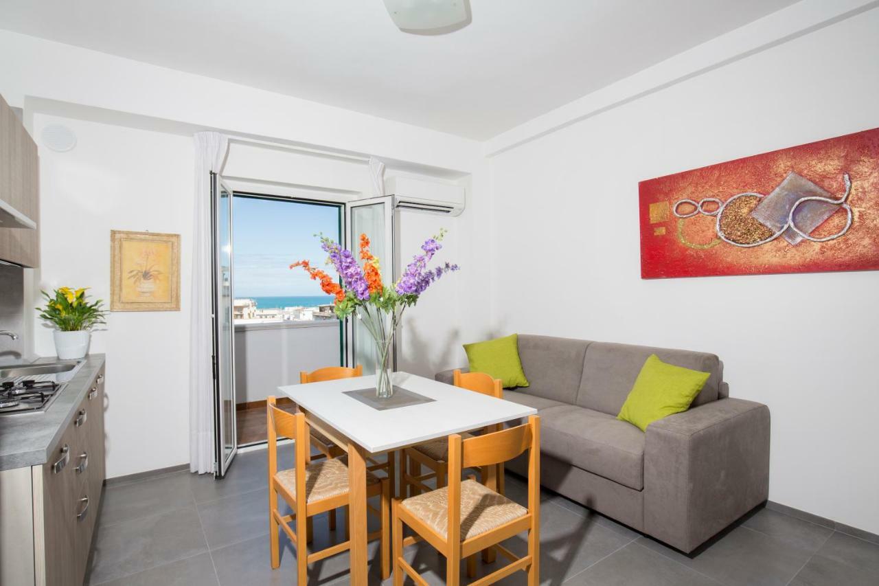 Svevo Sea House Aparthotel Vieste Luaran gambar